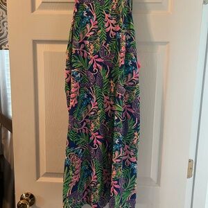 Lilly Pulitzer Vibrant Patterned Garment regular length